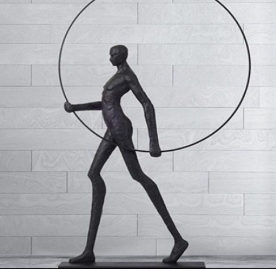 Торшер Man Carries Light Circle