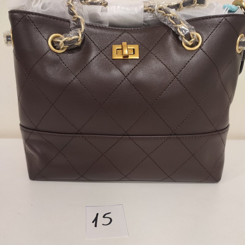 MAISON mini горький шоколад 15 - дефект кожи
