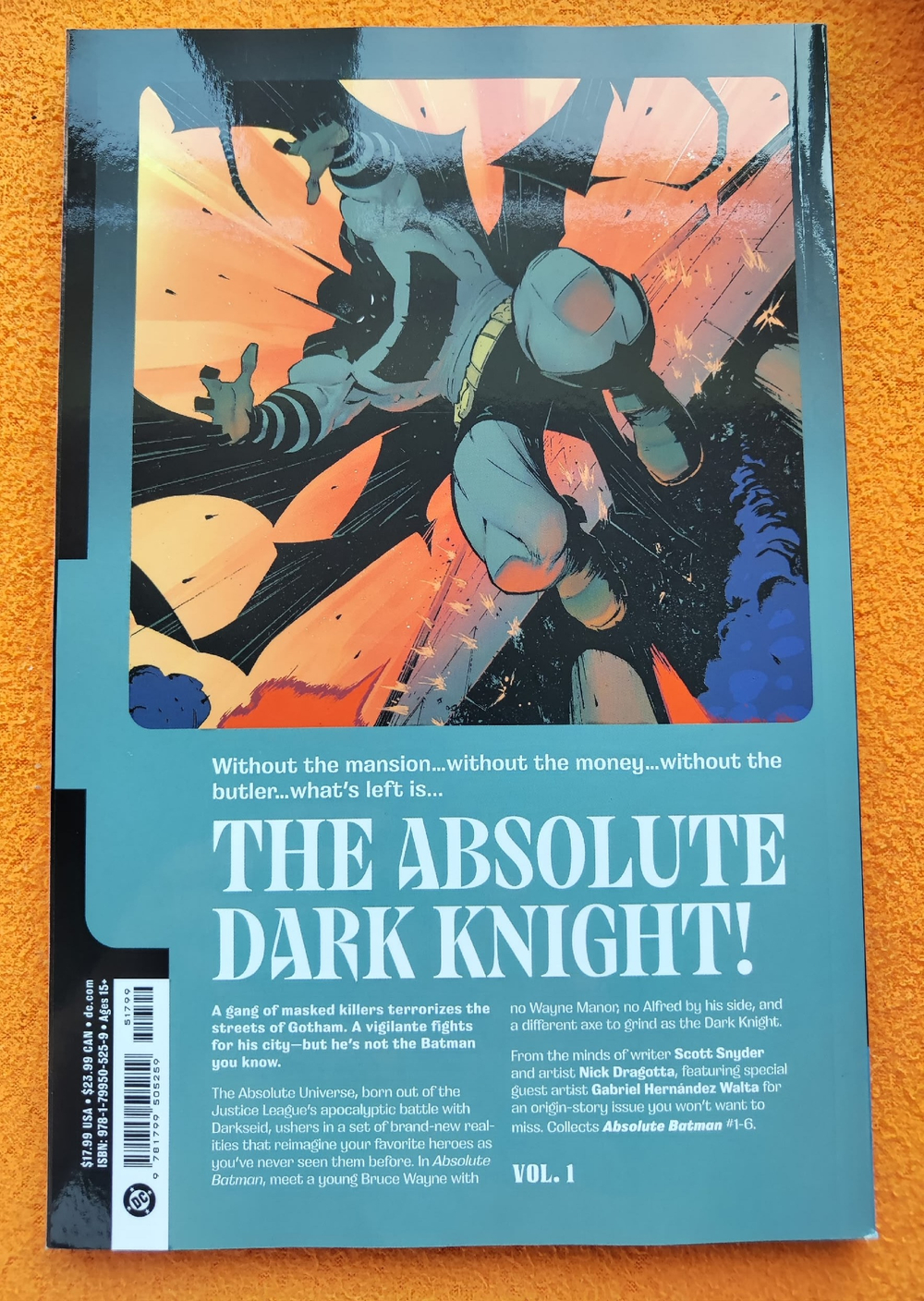 Absolute Batman Vol 1 The Zoo TP