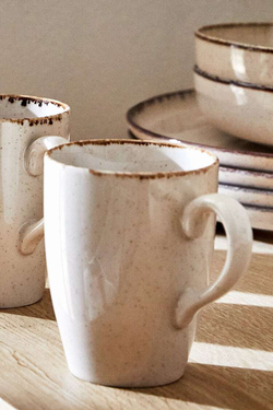 ZARA HOME ФАРФОРОВАЯ КРУЖКА ПОД СТАРИНУ, СВЕТЛО-БЕЖЕВЫЙ
