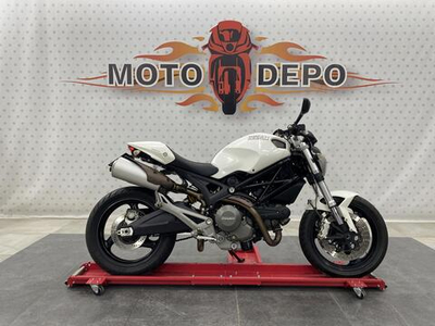 Ducati Monster 696 Plus 2013