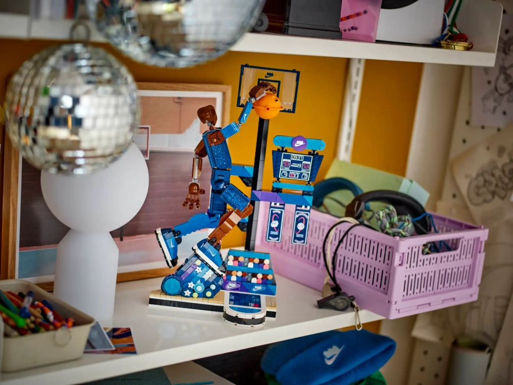 Конструктор LEGO 43010 Nike Верный бросок