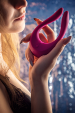 Многофункциональный стимулятор для пар Satisfyer Partner Multifun 2 красный 13,5 см