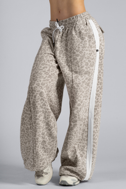 Брюки Baggy Leopard Sweatpants PRIMAL 865 Кремовый леопард