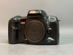 Нерабочий Minolta Dynax 700si body