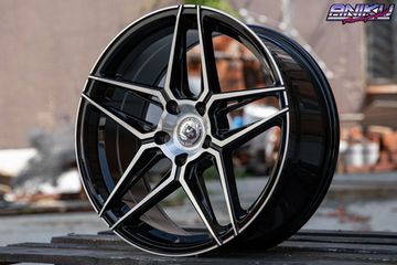 Комплект дисков Vossen VPS EVO-1R R18 8.0j ET35 5*114.3 Black ML