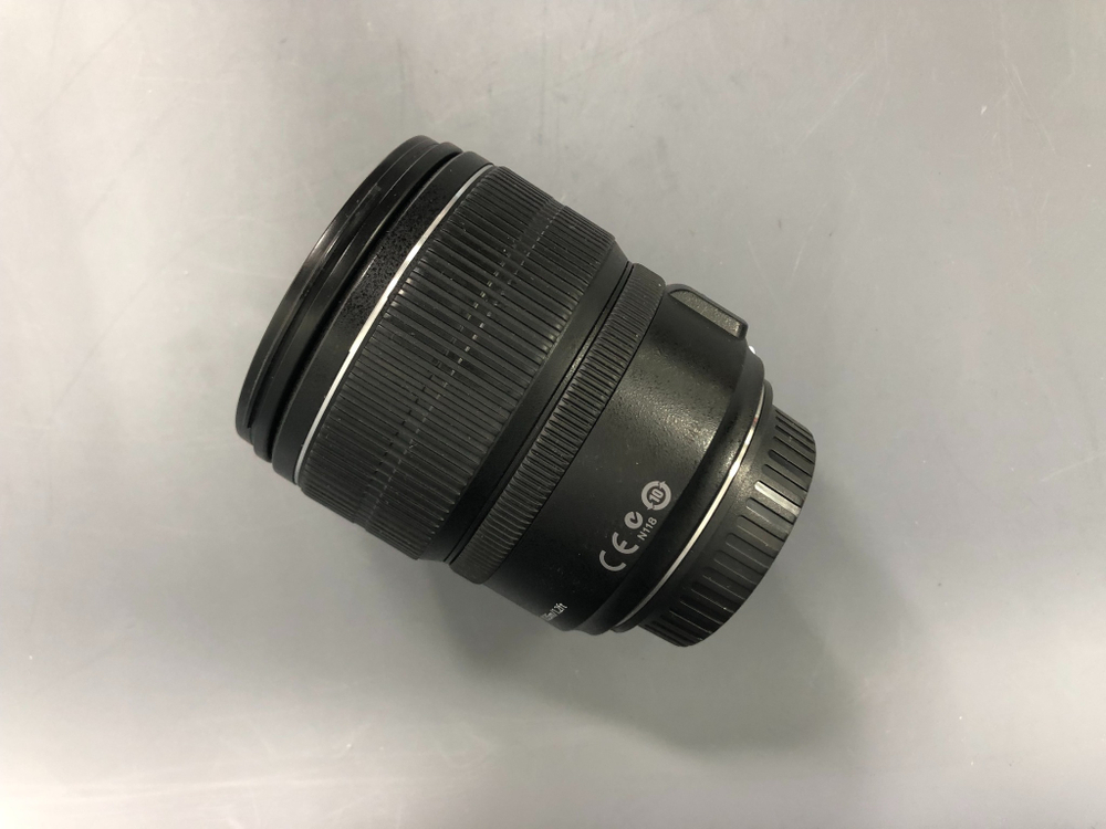 Canon EF-S 15-85mm 3.5-5.6 IS USM