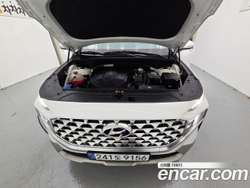 Hyundai Santafe Diesel 2.2 2WD — 2021