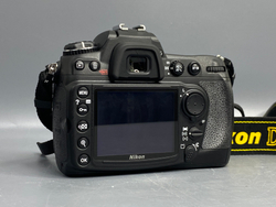 Nikon D300 700 кадров
