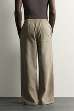 БРЮКИ RELAXED FIT ИЗ ЖАККАРДА С ЭФФЕКТОМ ПОТЕРТОСТИ — ZARA
