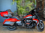 CVO Street Glide Limited "Citrus Heat CVO Tri-Tone" (2026)