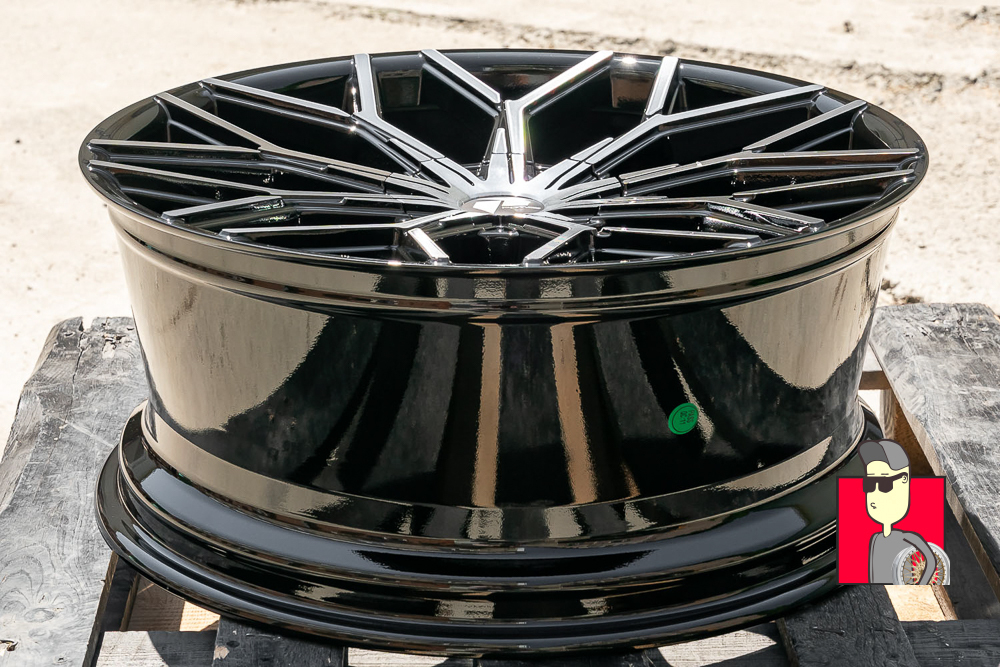 Комплект дисков Plati PY5508 20x8.5 et35 5x108/5x114.3