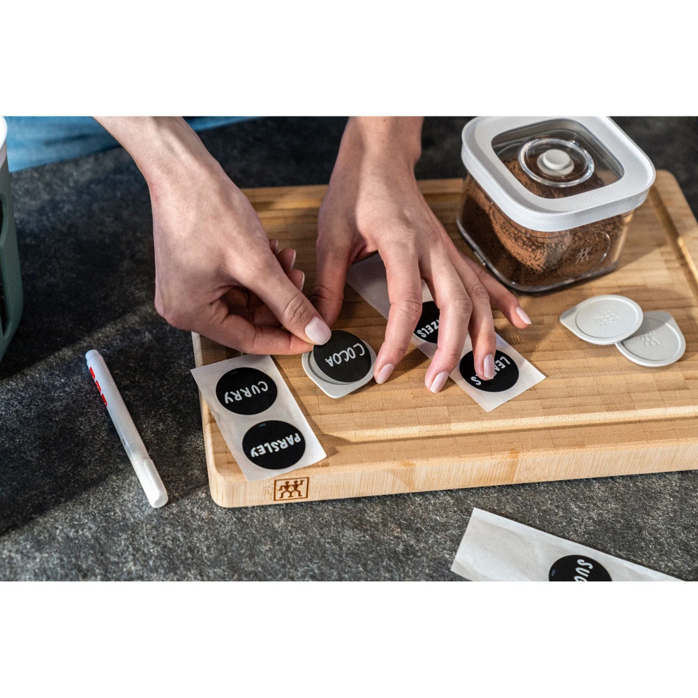 Zwilling Пластиковый контейнер Fresh&Save Cube 4S 1,7 л серый EAN 4009839663796
