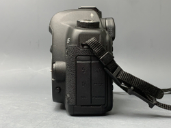 Canon EOS 5D Mark II Body 29229 Кадров
