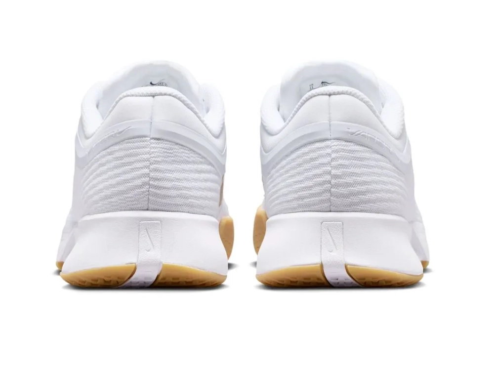 Теннисные кроссовки Nike Zoom Vapor Pro 3 - white/lt orewood/linen