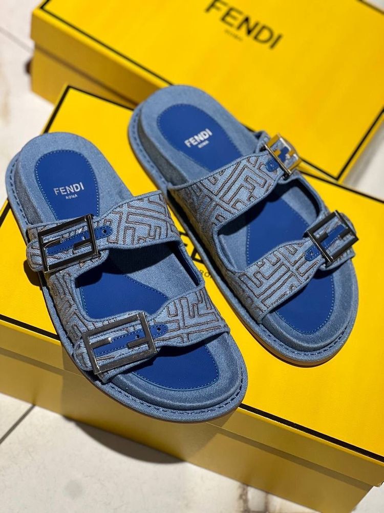 Конверт Fendi