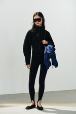КУРТКА С МОЛНИЯМИ — ZARA