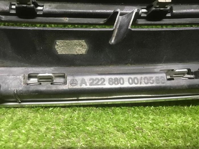 Решетка радиатора Mercedes S W222 (2013-2017)