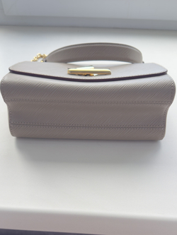 Сумка Louis Vuitton Twist MM