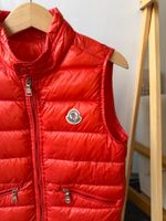 Пуховый жилет Moncler, 116