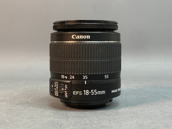 Canon 2000D Kit 18-55mm 3.5-5.6 IS II 8.000 кадров