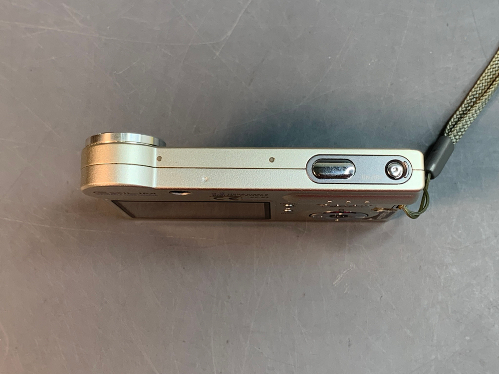 Casio EXILIM EX-S3
