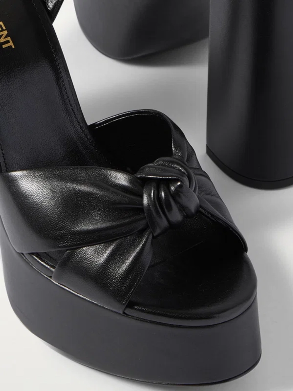 Босоножки на танкетке SAINT LAURENT