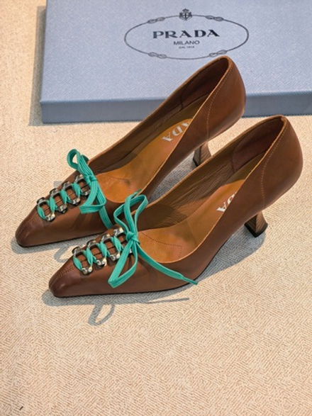 Туфли Prada