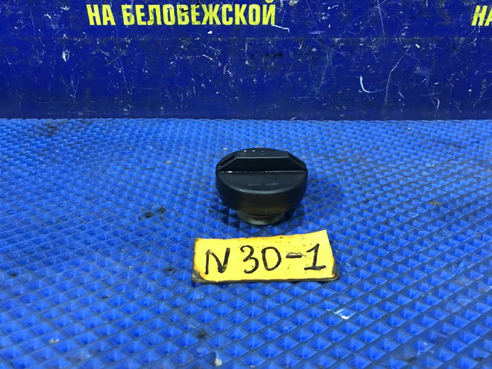 Пробка бензобака NISSAN R’NESSA 1999