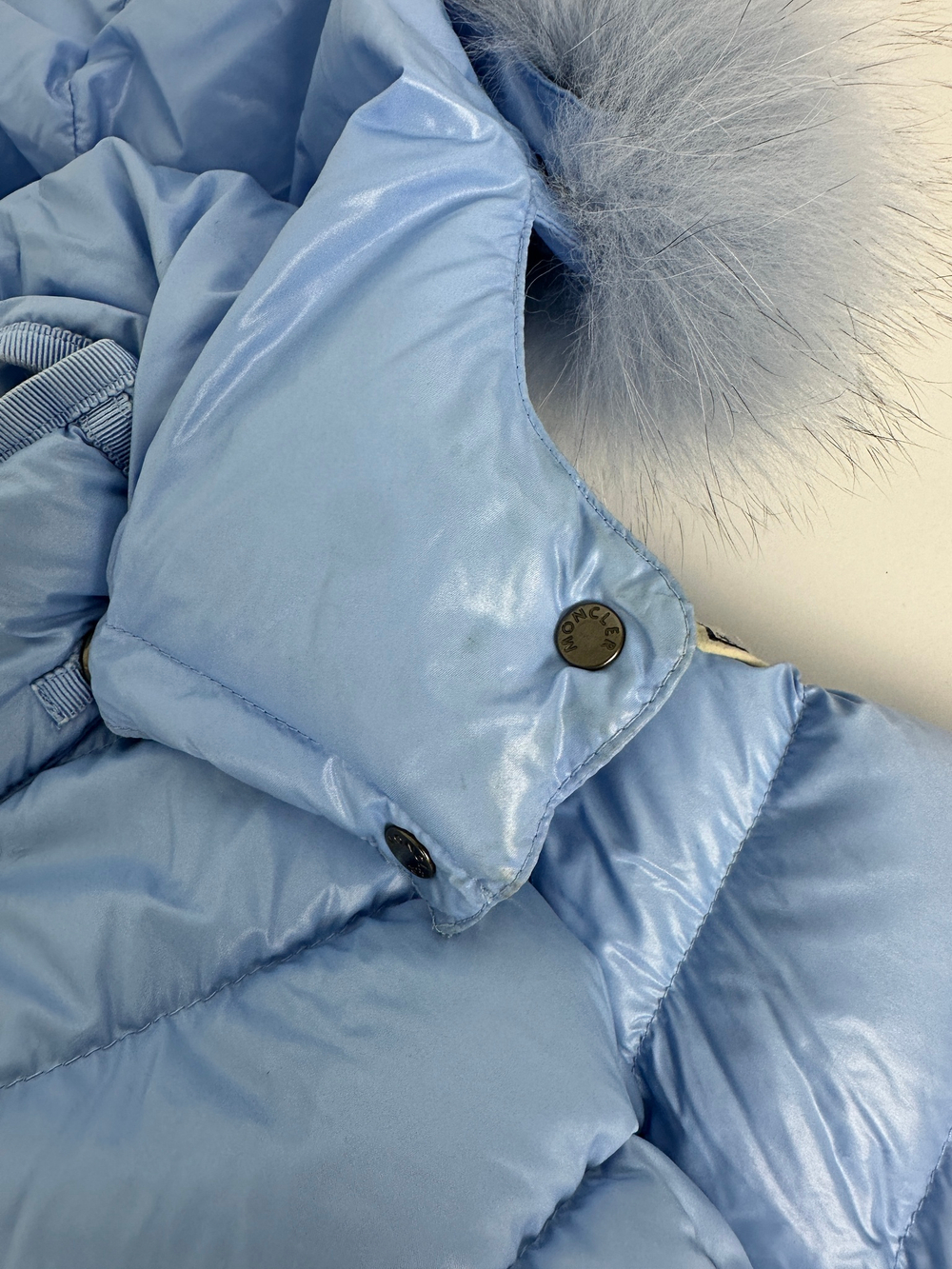 Пуховик Moncler