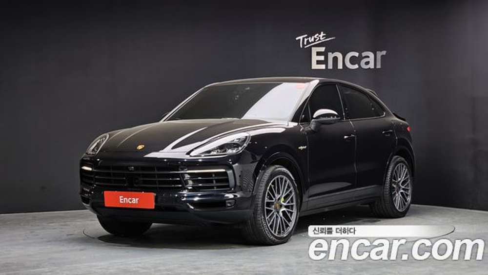 Porsche Cayenne 3.0 E-Hybrid Coupe — 2021