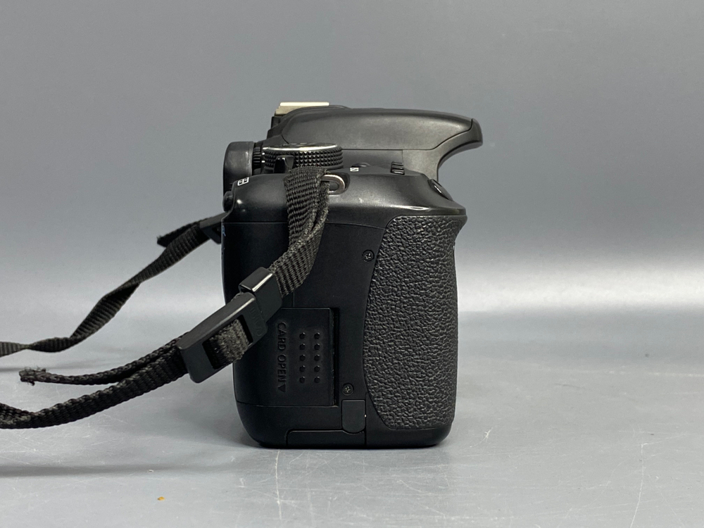 Canon 600D Body 76.400 Кадров