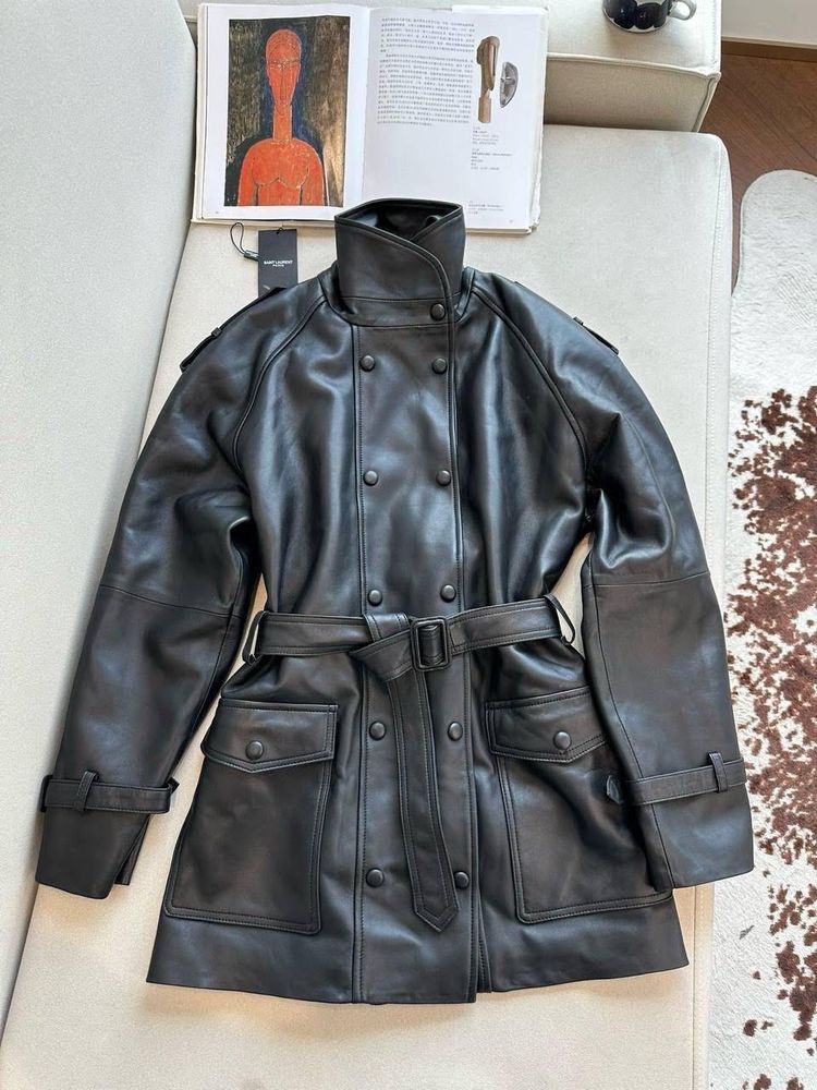 Кожаная куртка Yves Saint Laurent
