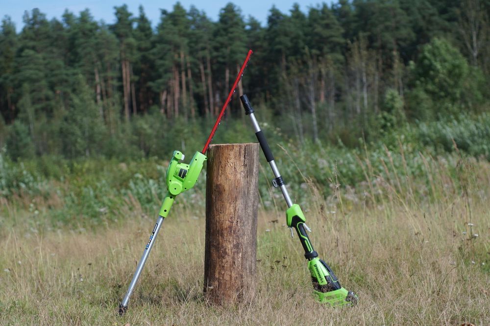 Аккумуляторный штанговый кусторез Greenworks G40PHAK6, 40v, 51см, c АКБ 5А·ч и ЗУ