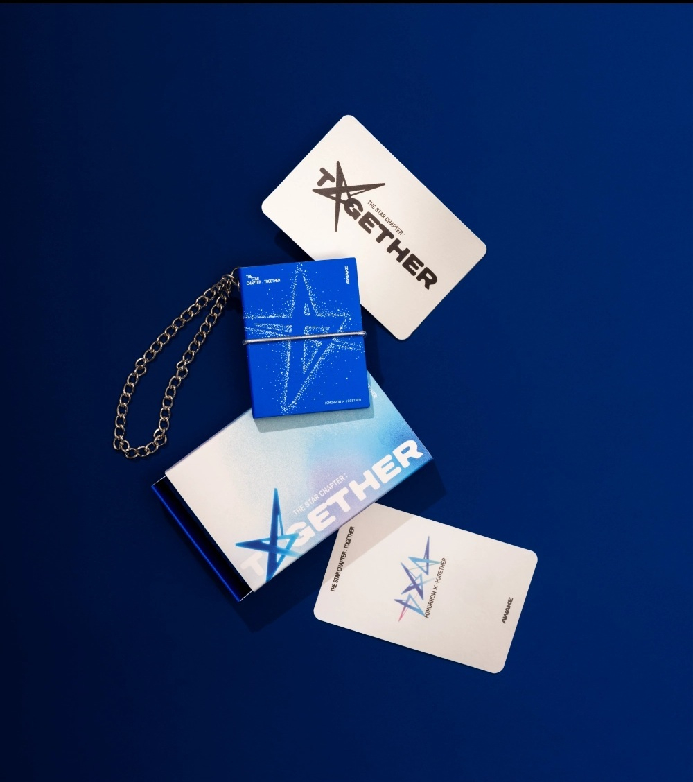 Альбом TOMORROW X TOGETHER (TXT) - THE STAR CHAPTER : TOGETHER [Mini Book Keyring Ver.]