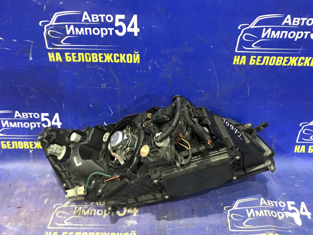 Фара передняя левая SUBARU LEGACY 2003-2005