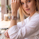Браслет Fiore Luna на коричневом кожаном ремешке CB01319-18 BR/S