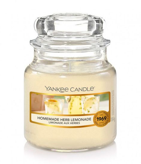 Ароматическая свеча Домашний лимонад, Yankee Candle