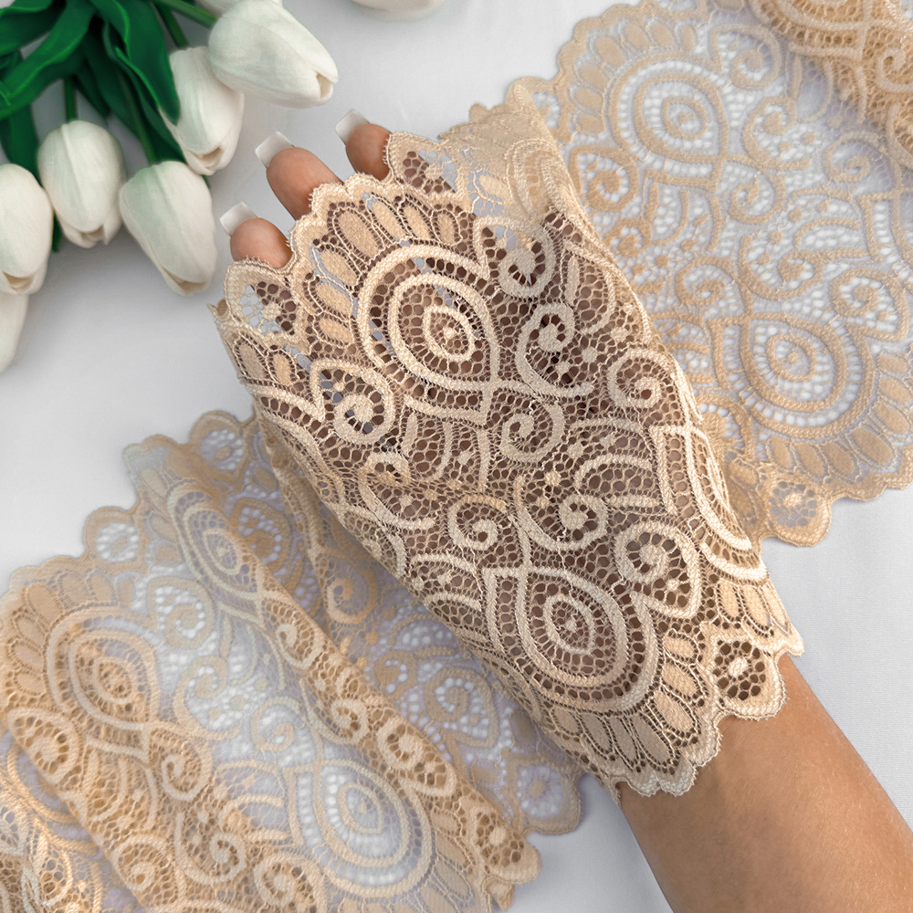 Широкое кружево эластичное 18см, Бежевый (lace/magn/180)