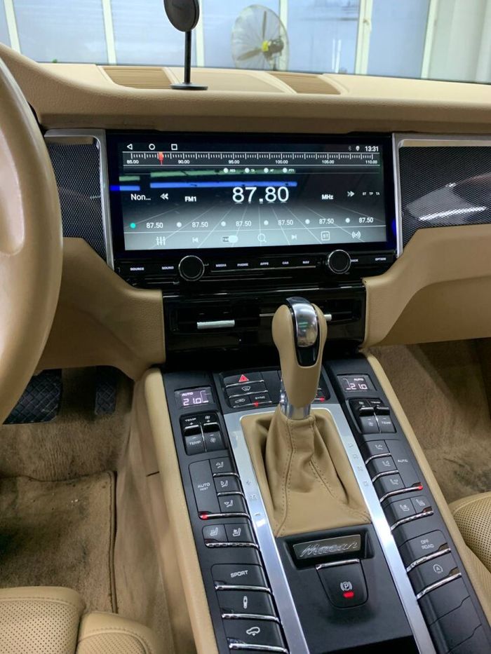 Магнитола для Porsche Macan 2014-2016 (CDR3.0/PCM3.0) - Kuberg KP-P1202 монитор 12.3" на Android 10, Быстрая, CarPlay, 4G SIM-слот