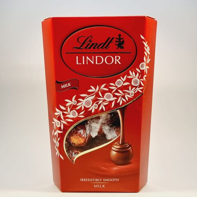 Конфеты Lindt Lindor молочный шоколад 337 г (Из Финляндии)
