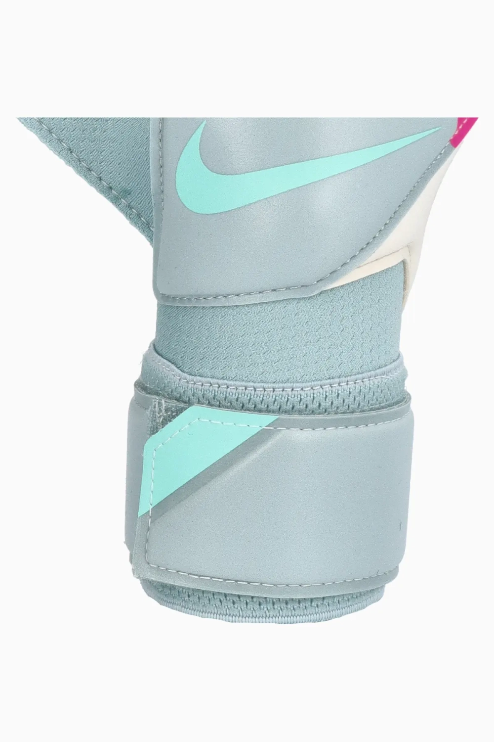 Вратарские перчатки Nike Grip 3 - серый