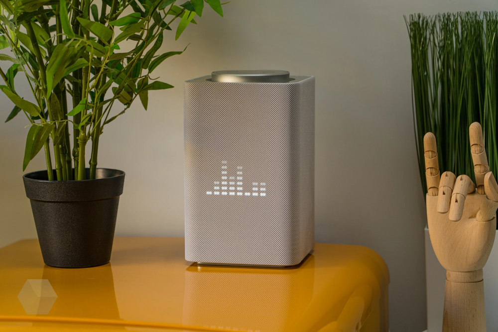 Колонка умная Яндекс Станция Макс с Zigbee (YNDX-00053E), бежевый