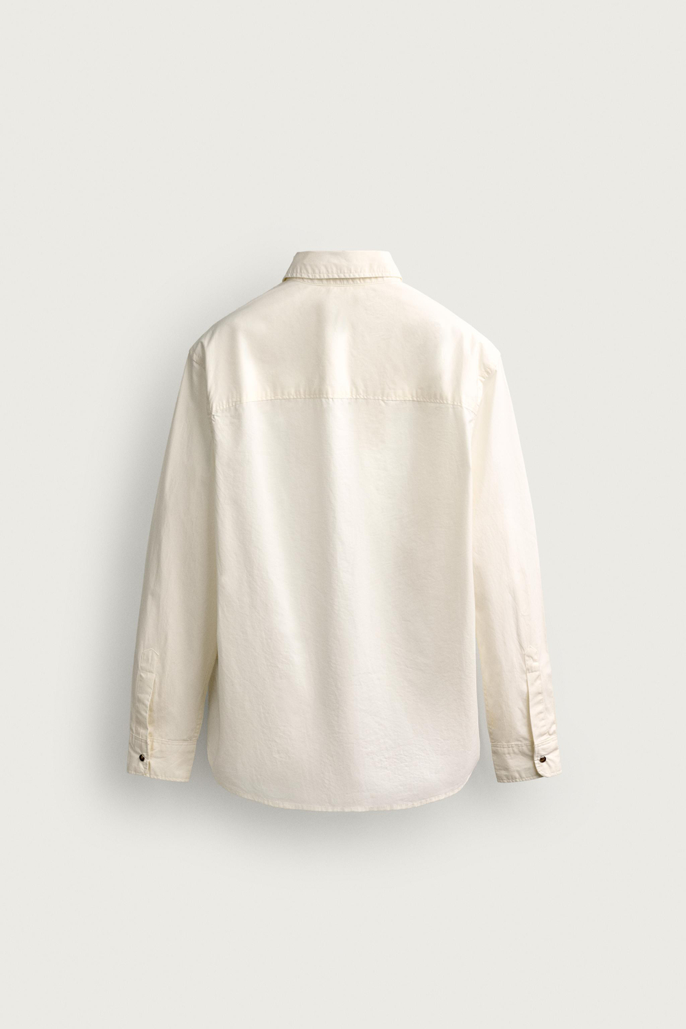РУБАШКА RELAXED FIT С КАРМАНАМИ — ZARA · 2634/310