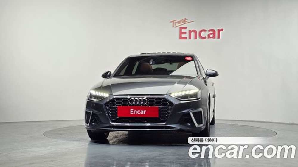 Audi A4 40 TFSI Premium — 2021
