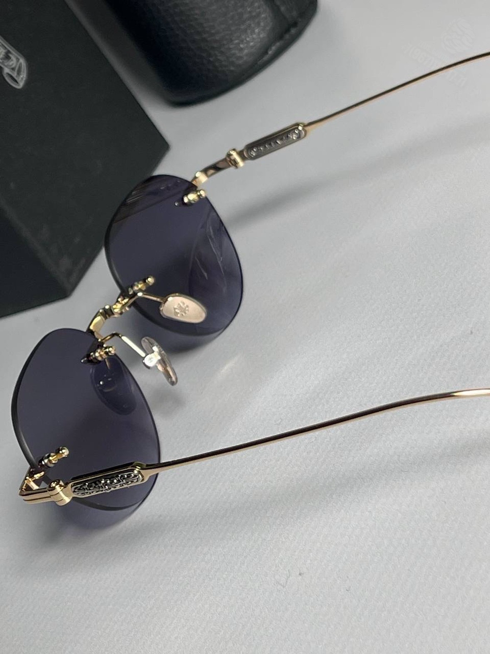 Солнечные очки Chrome Hearts