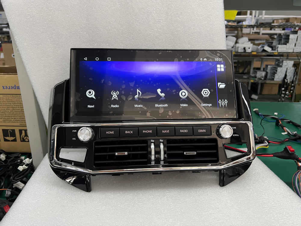 Установочный комплект для MITSUBISHI Pajero IV 2006-2015 (V97/V93)  KUBERG ZH-M1207