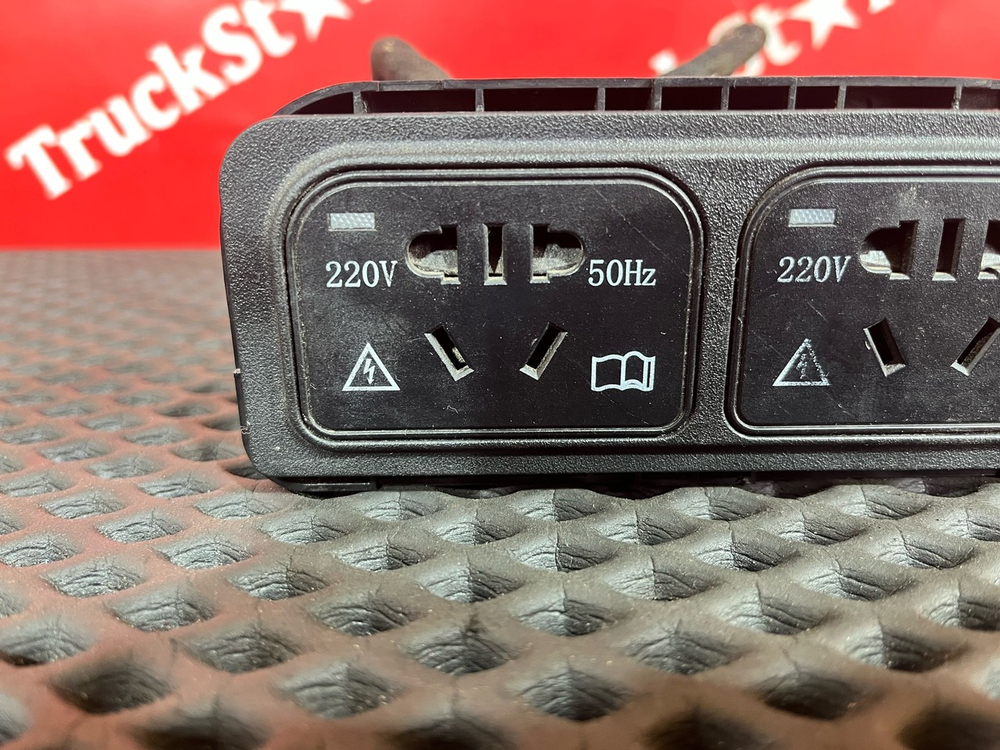 Розетка питания 220V 2024г.