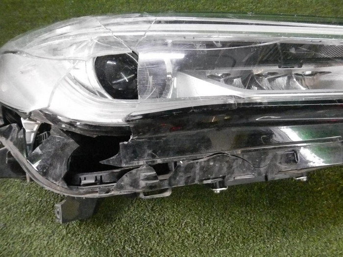 Фара правая Infiniti QX50 2 (2017-2025) LED