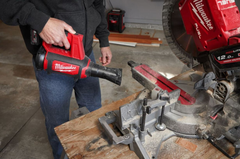 Аккумуляторная воздуходувка Milwaukee M12 BBL-0 4933472214